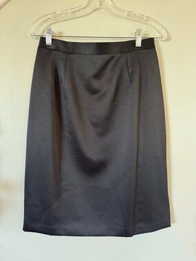 Sag Harbor Black Pencil Skirt - Classic Workwear